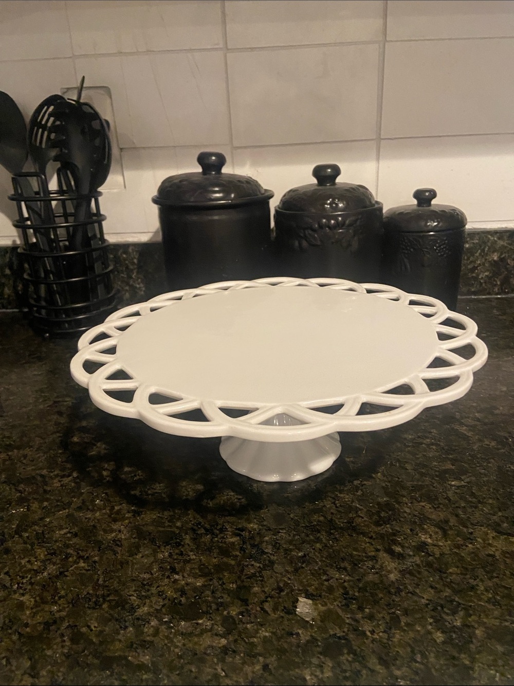 White Ceramic Decorative Cake Stand - Elegant Serving Pedestal